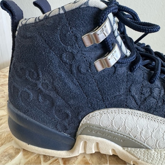 Nike Air Jordan 12 Retro International Flight Navy Blue Sneakers size 4.5Y - Picture 2 of 9